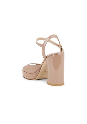 Stuart Weitzman Dayna II Platform Sandal in Tan. Size 6. Also in 7, 7.5, 8, 8.5, 9.5.