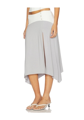Tiger Mist Curved Yoke Hi Lo Skirt in Grey,White. Size L. Also in S, XL.