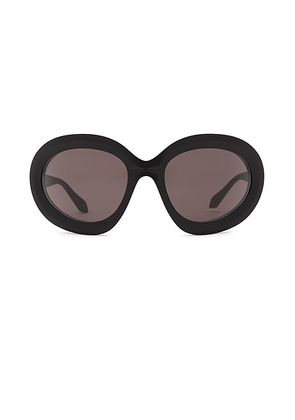 ALAÏA ALAΪA Bombe Cat Eye Sunglasses in Black & Grey - Black. Size all.