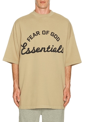Fear of God ESSENTIALS Training 90's Short Sleeve Tee in Faded Dune - Neutral. Size L (also in M, S, XL/1X, XS, XXL/2X, XXXL/3X).