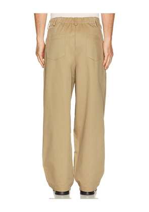 Common Market The Dennis Pants in Brown. Size L. Also in M.