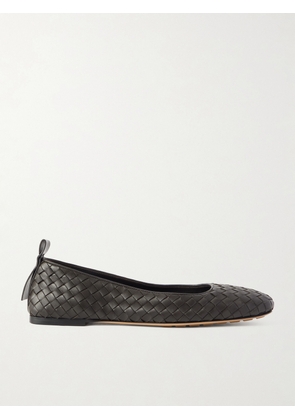 Bottega Veneta - Charlotte Intrecciato Leather Ballet Flats - Brown - IT35,IT36,IT37,IT37.5,IT38,IT39,IT39.5,IT40,IT42
