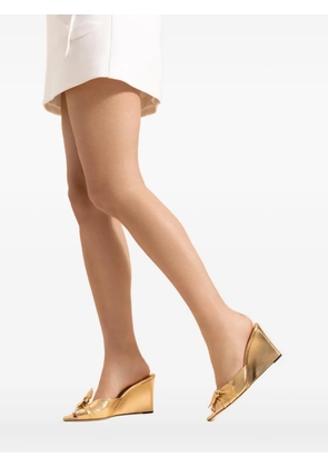Jimmy Choo Livi bow wedge sandals - Gold