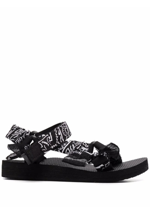 Arizona Love Trekky bandana-print sandals - Black