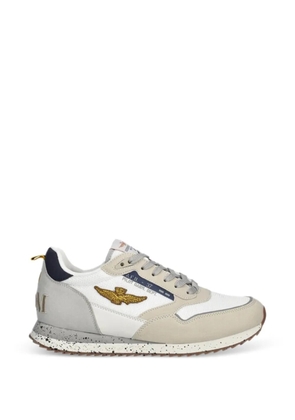 Aeronautica Militare embroidered sneakers - White