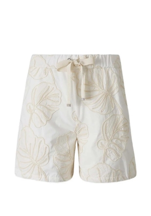 Moncler leaf-embroidered drawstring shorts - White