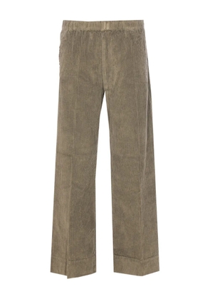TRUE AVENUE elasticated-waist corduroy trousers - Green