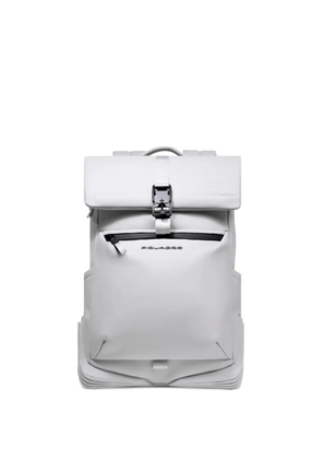 PIQUADRO logo-embossed backpack - White