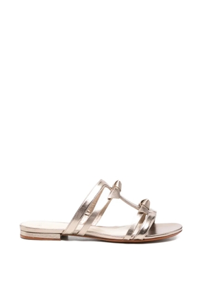 Alexandre Birman Slim Clarita cage bow flat sandals - Gold