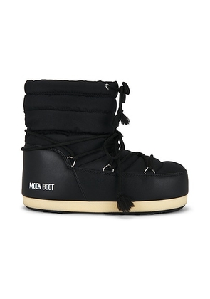MOON BOOT Evx Light Nylon Boot in Black - Black. Size 39/40 (also in ).