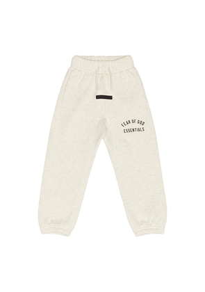 Fear of God ESSENTIALS Kids Classic Sweatpant in Grey. Size 2/3. Also in 4/5, 6/7.