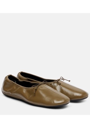 Phoebe Philo Gathered leather ballet flats