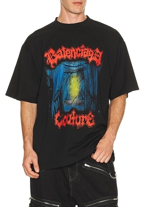 Balenciaga Medium Fit T-Shirt in Black - Black. Size S (also in M).