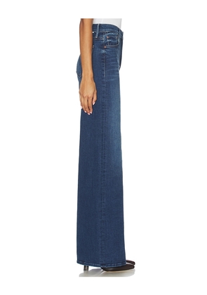 MOTHER The Undercover Jeans in Blue. Size 26. Also in 30, 31, 32, 33.