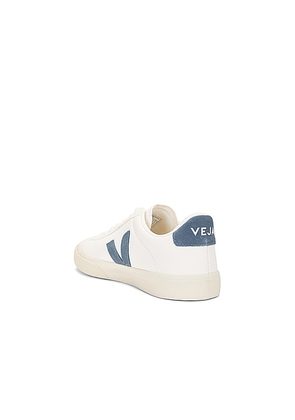 Veja Campo in White. Size 39. Also in 44.
