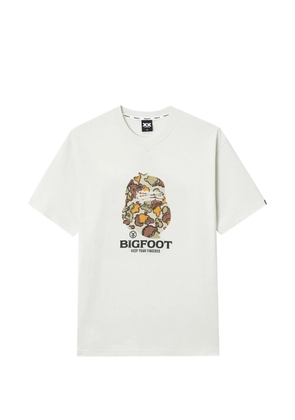 FINGERCROXX camouflage-print T-shirt - Neutrals