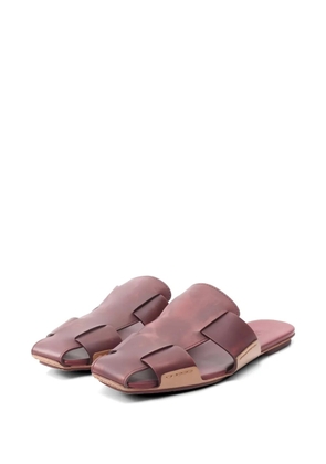 Hermès Pre-Owned 2000s Ruse woven leather mules - Red