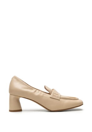 CHUCKIES square-toe leather pumps - Neutrals