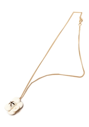 CHANEL Pre-Owned 2002 CC Enamel Camellia Pendant Necklace costume necklace - White