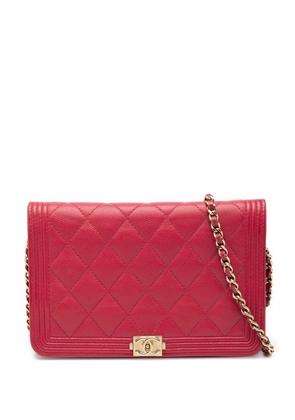 CHANEL Pre-Owned 2016-2017 Quilted Caviar Boy Wallet on Chain crossbody bag - Red