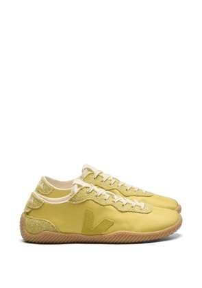 Baserange x Veja Jitsu lace-up fastening sneakers - Yellow