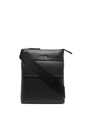 Calvin Klein Utility messenger bag - Black