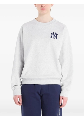 Sporty & Rich Heritage Yankees Serif sweatshirt - Grey