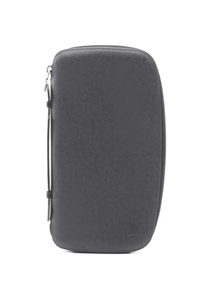 Louis Vuitton Pre-Owned Atoll Taiga wallet - Grey