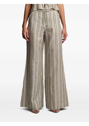 HEVRON Capri striped trousers - Neutrals