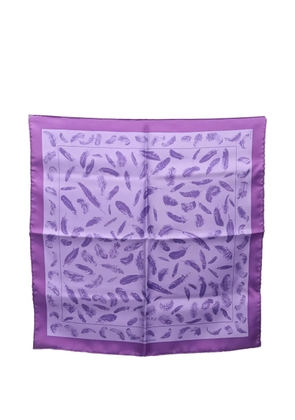 Hermès Pre-Owned 2010s 45 Petit Carré feather print silk scarf - Purple