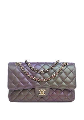 CHANEL Pre-Owned 2020 Medium Classic Iridescent Lambskin Double Flap shoulder bag - Purple