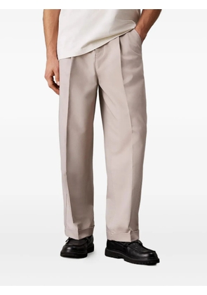 Calvin Klein pleated-front trousers - Grey