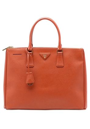 Prada Pre-Owned 2013-2026 Large Saffiano Lux Galleria Double Zip satchel - Orange