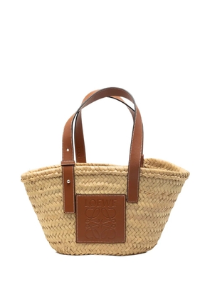 Loewe Pre-Owned 2019-2026 Small Raffia Anagram Basket tote bag - Neutrals