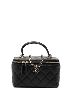 CHANEL Pre-Owned 2021-2026 Small Lambskin Top Handle Vanity Case with Chain satchel - Black