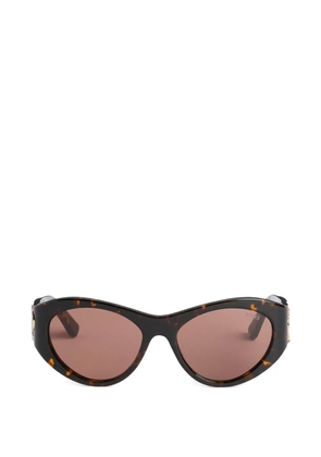 PUCCI cat-eye sunglasses - Brown