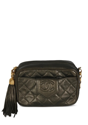 CHANEL Pre-Owned 1989-1991 tassel-detail quilted shoulder bag - Green