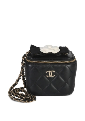 CHANEL Pre-Owned 2021 mini Camelia Bow shoulder bag - Black