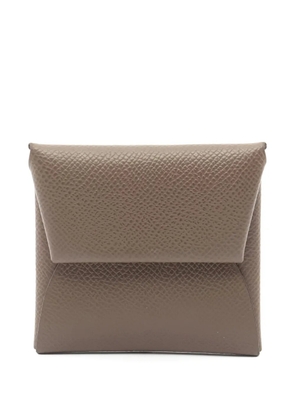 Hermès Pre-Owned 2022 Bastia grained leather coin purse - Neutrals