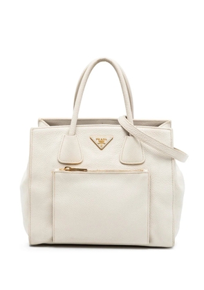 Prada Pre-Owned 2013-2026 Vitello Daino Front Pocket Open Convertible Tote satchel - White