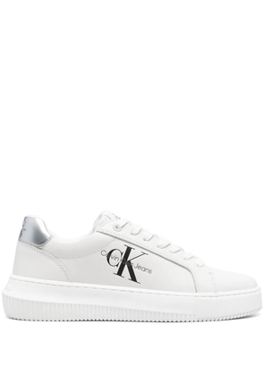 Calvin Klein Jeans logo-print leather sneakers - White