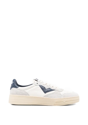 4B12 Hyper panelled sneakers - White