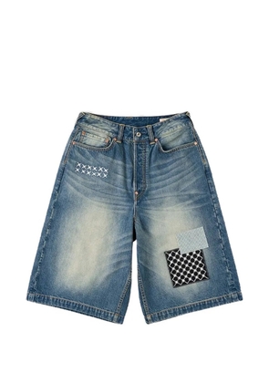 EVISU sashiko-patch denim shorts - Blue