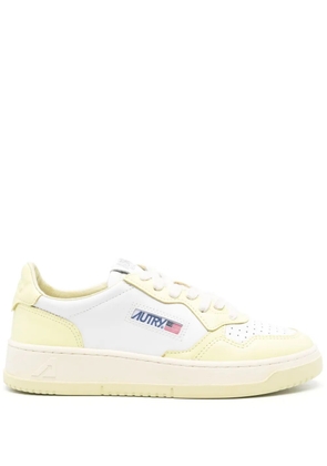 Autry Medalist leather sneakers - White