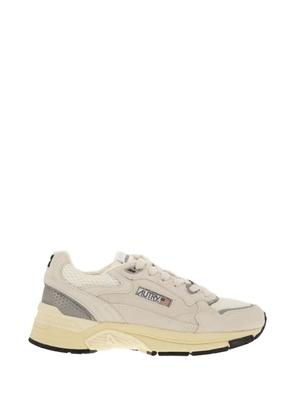 Autry Hyperway Low panelled sneakers - Neutrals