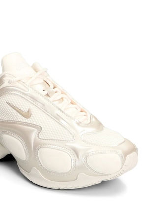 Nike Air Max Muse mesh-panel sneakers - White