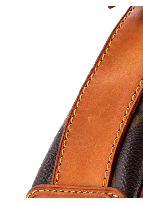 Louis Vuitton Pre-Owned Tulum Handbag Monogram Canvas GM shoulder bag - Brown
