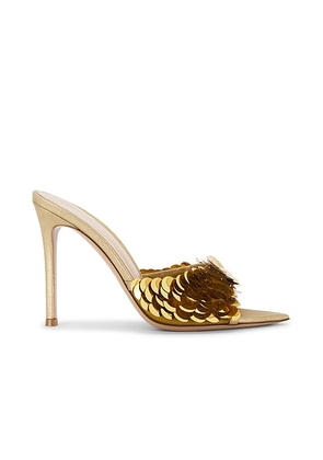 Gianvito Rossi Mule Sandal in Mekong - Metallic Gold. Size 36.5 (also in 37.5, 38.5, 39, 41).
