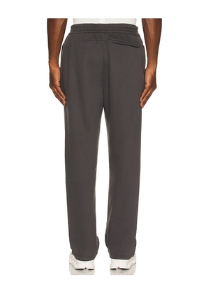 Beyond Yoga LuxeFleece Men's Straight Leg Pant in Black in Black. Size S. Also in L, XL/1X.