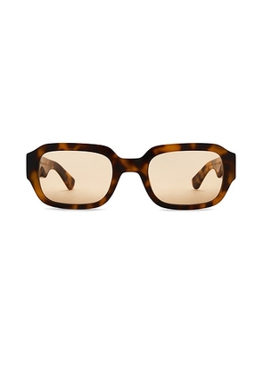 MESSYWEEKEND Downey Sunglasses in Tortoise & Orange - Brown. Size all.